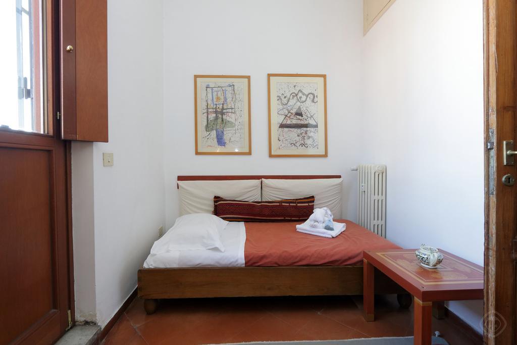 Fori Imperiali Apartment Roma Habitación foto